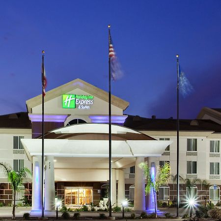 Holiday Inn Express & Suites Dinuba West By Ihg Екстериор снимка