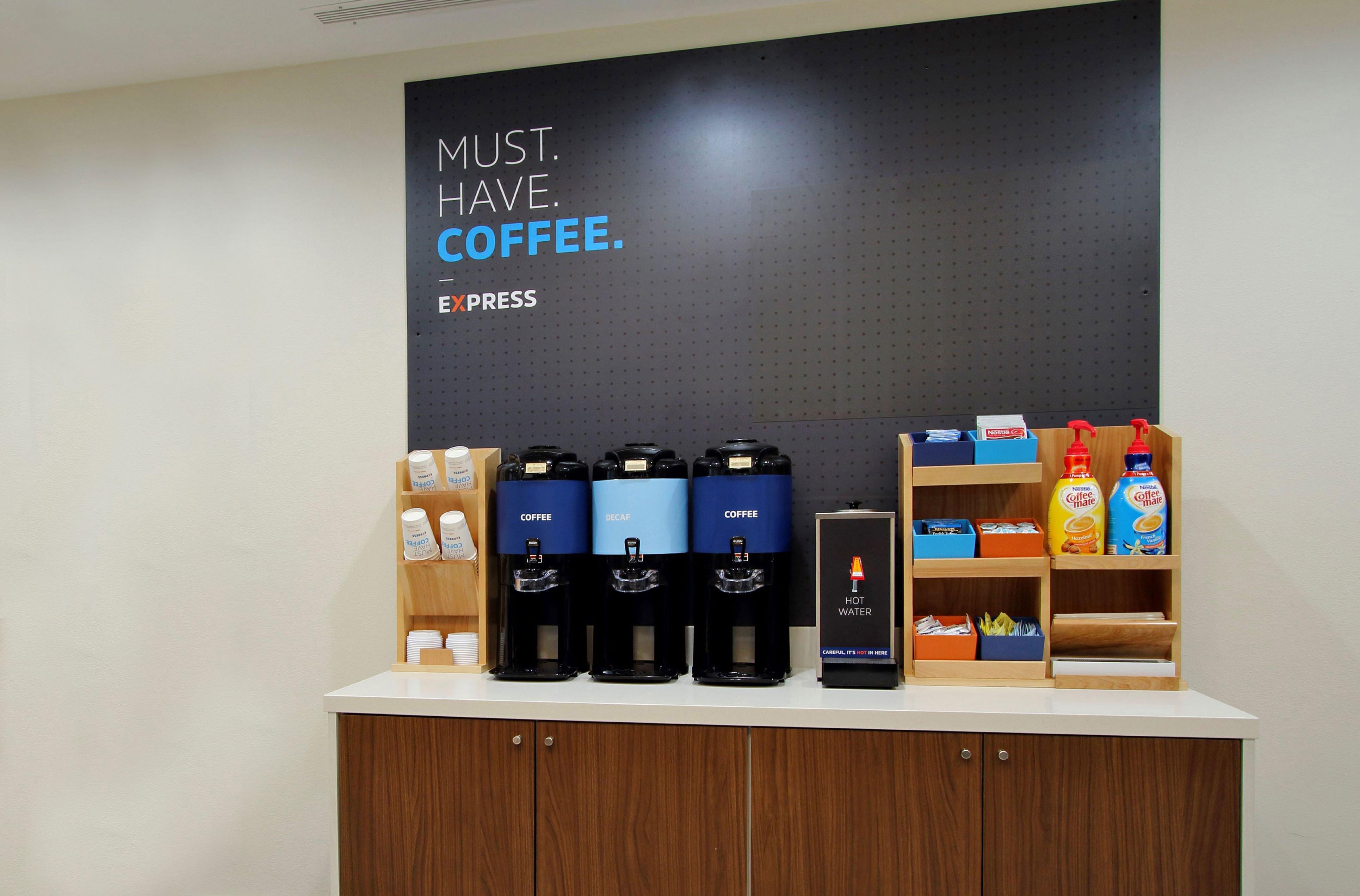 Holiday Inn Express & Suites Dinuba West By Ihg Екстериор снимка