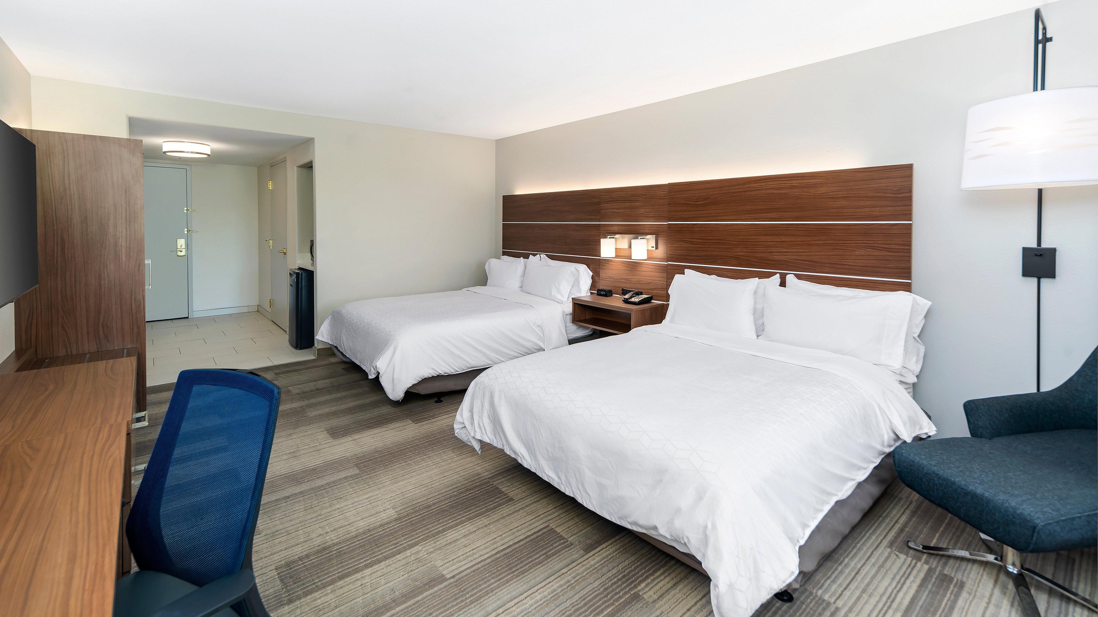 Holiday Inn Express & Suites Dinuba West By Ihg Екстериор снимка