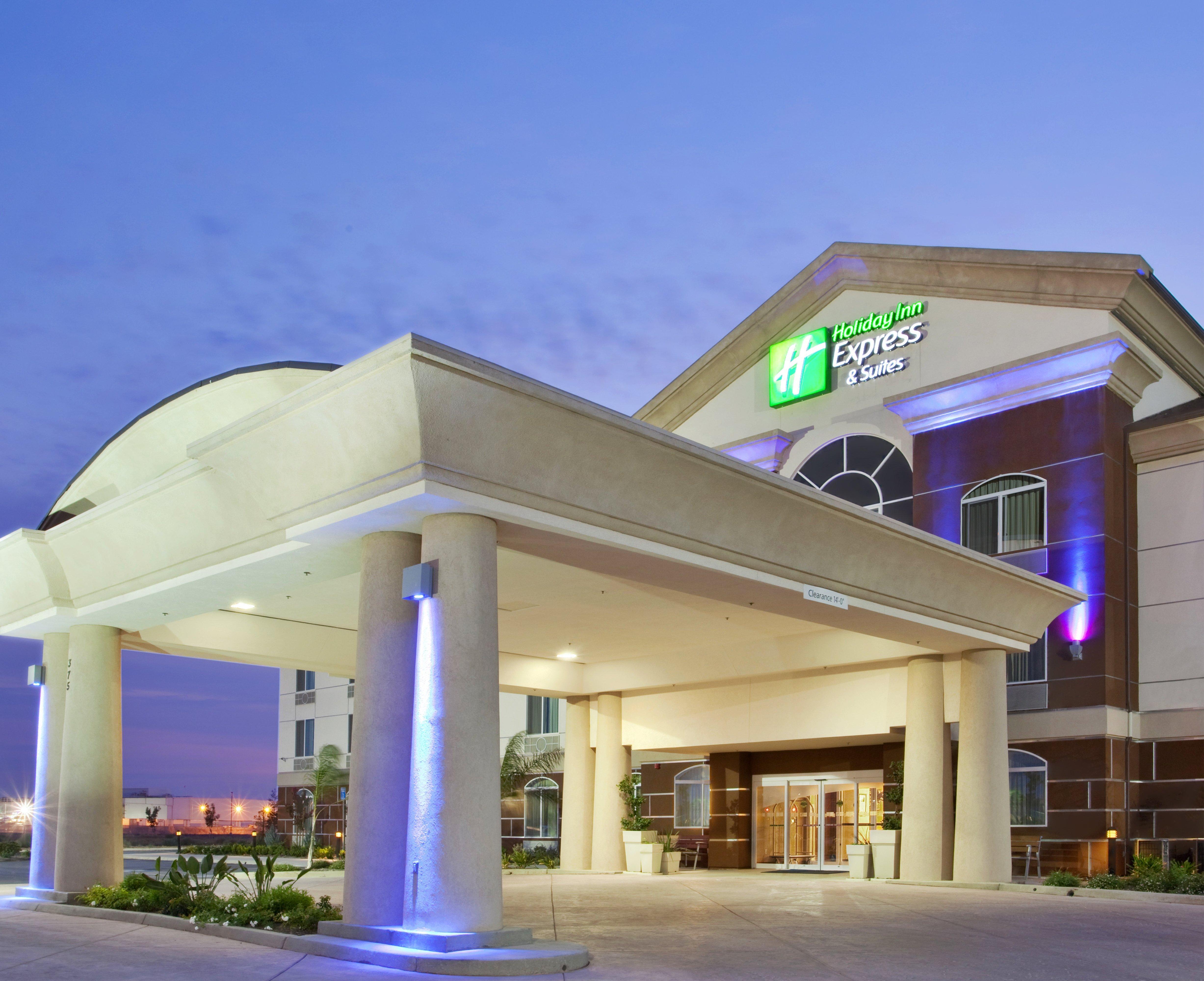 Holiday Inn Express & Suites Dinuba West By Ihg Екстериор снимка